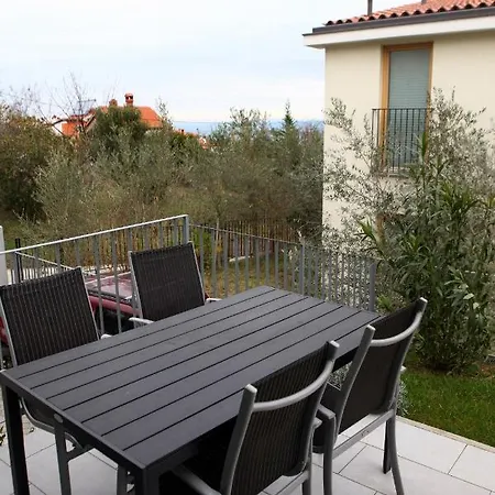 Homey Retreat Lure Apartment *