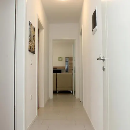 Homey Retreat Lure * Koper