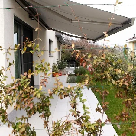 Homey Retreat Lure Apartment Koper