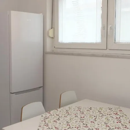 Domace Zavetje V Kopru Lure - Homey Retreat Lure