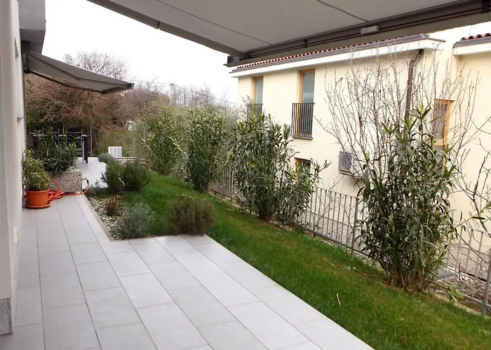 Διαμέρισμα Homey Retreat Lure