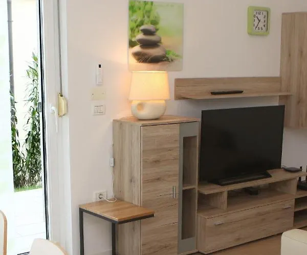 Homey Retreat Lure *